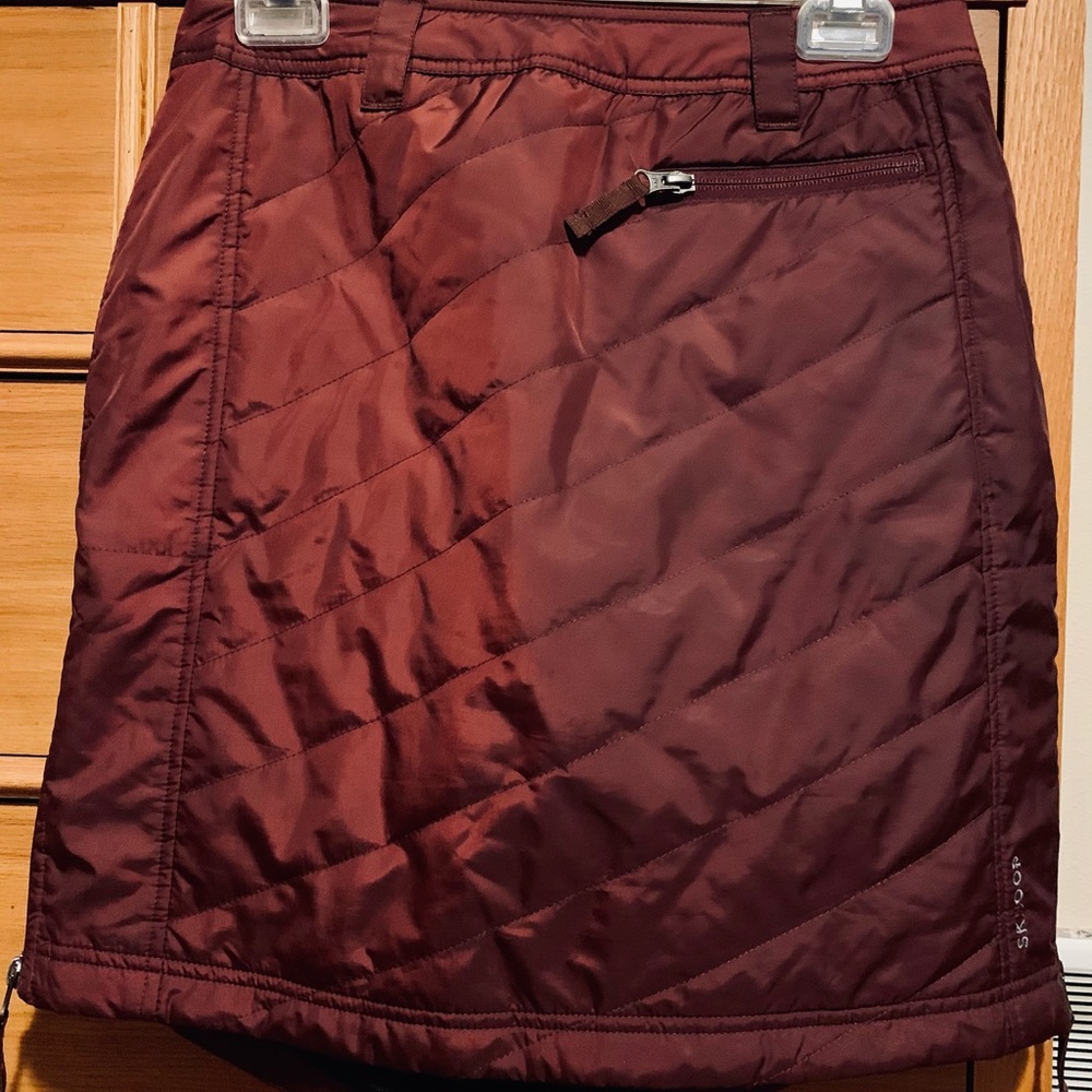 SKHOOP down outdoors skirt